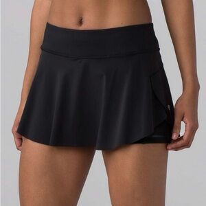 Lululemon Quick Pace Skirt (13") Black Size 6